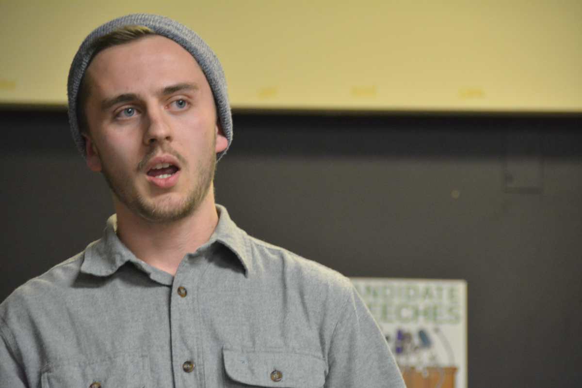 Elections 2k15: Bryant runs for President