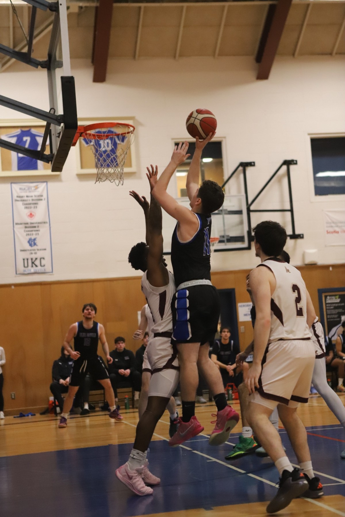 King’s basketball teams prepare for playoff push